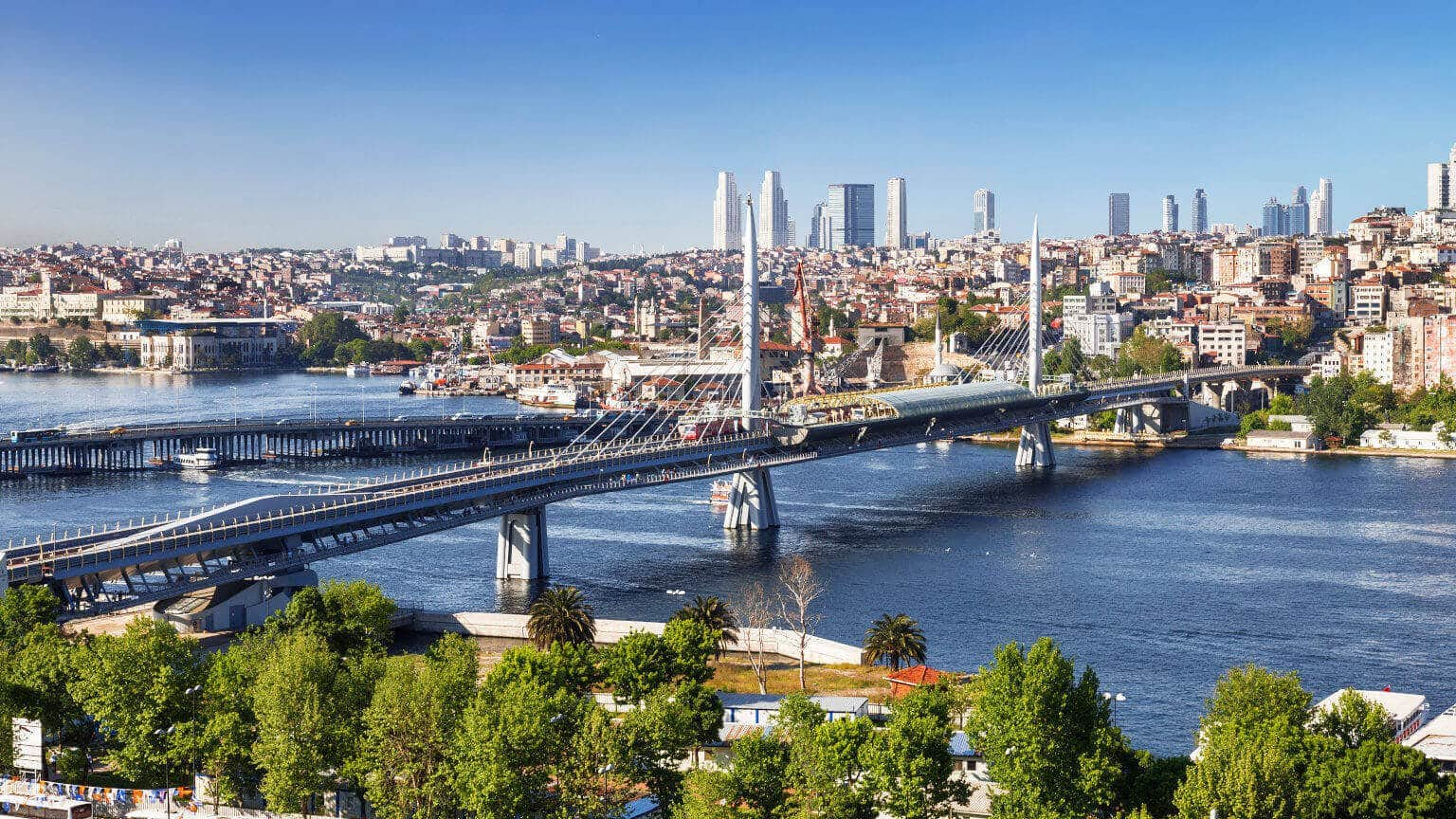 Prices for the purchase and rental of residential real estate in Turkey are growing faster than in the EU