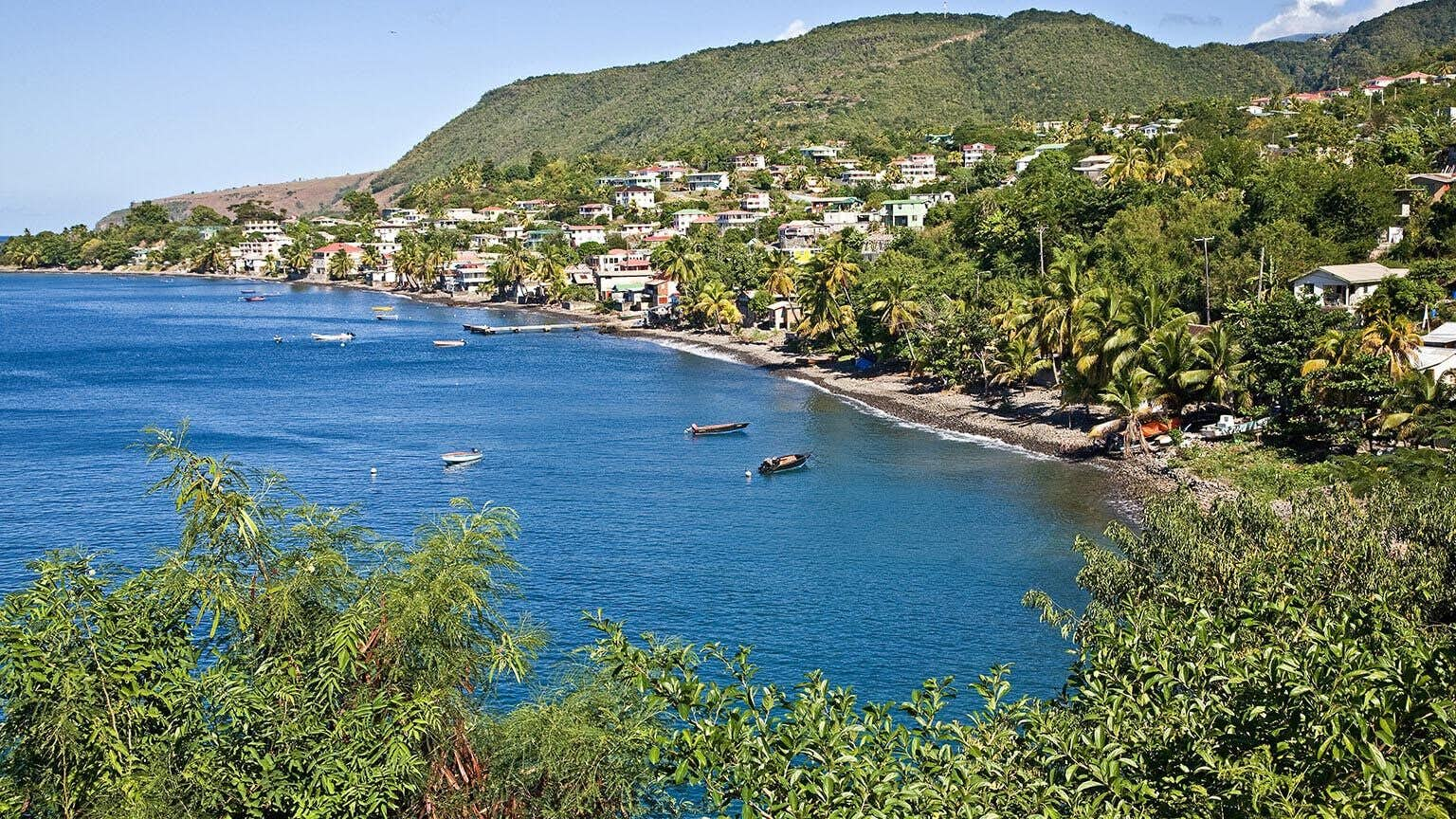 How to obtain Dominica citizenship by investment