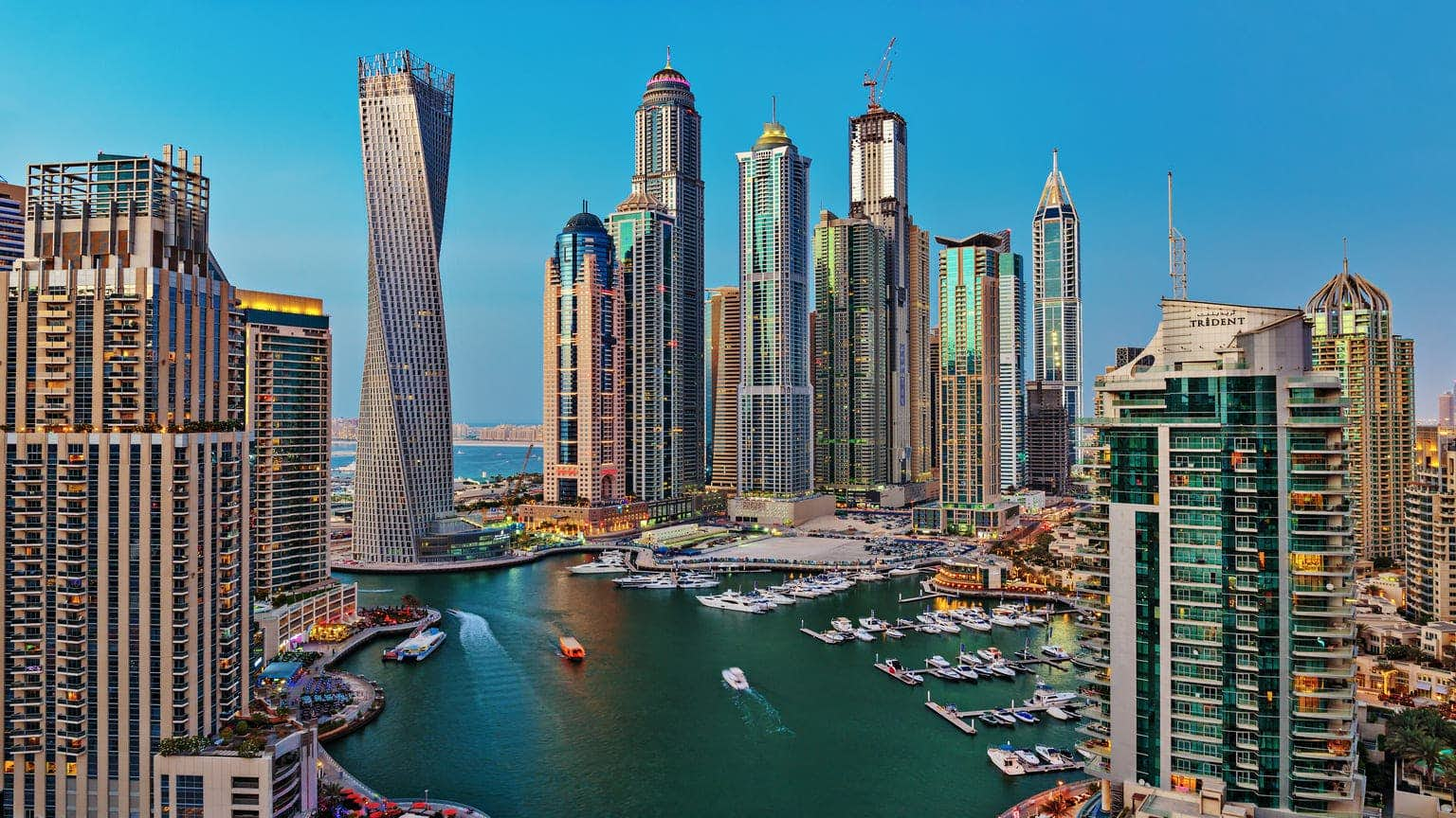 How to open a business in the UAE and get a residence visa 