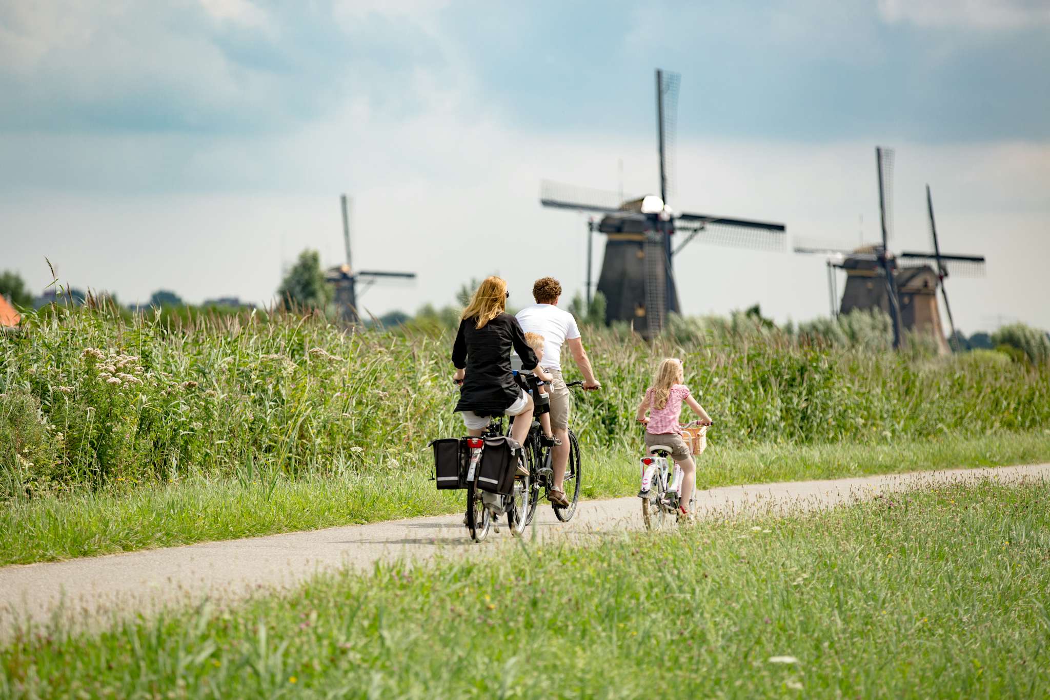 Netherlands citizenship: how to move to one of the happiest countries in the world