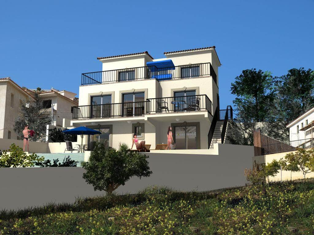 Three-storey villa in a quiet area with sea views 1