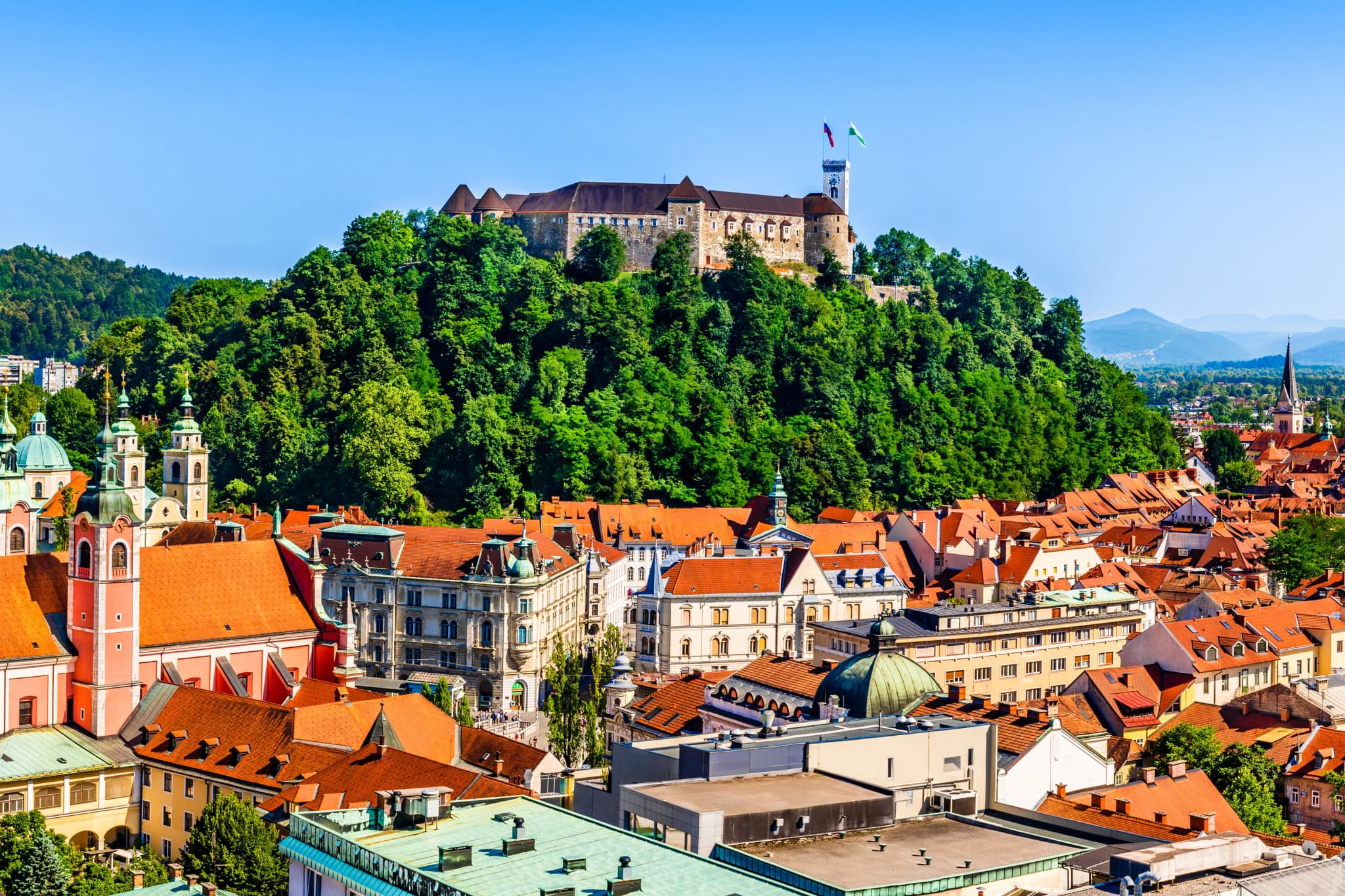 slovenia-citizenship-332476554