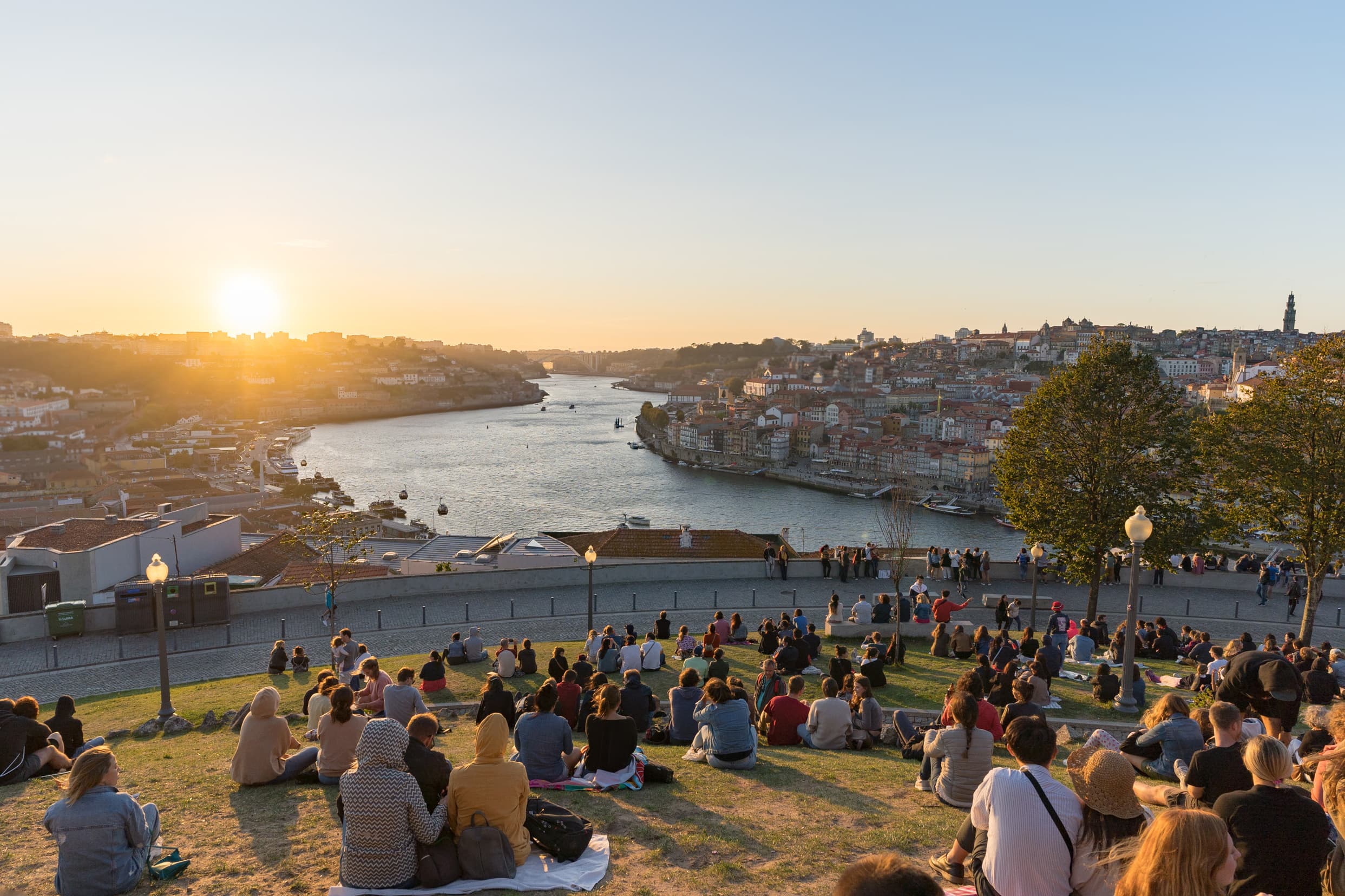 Why Portugal is a magnet for Americans: discover the Portugal Golden Visa advantage