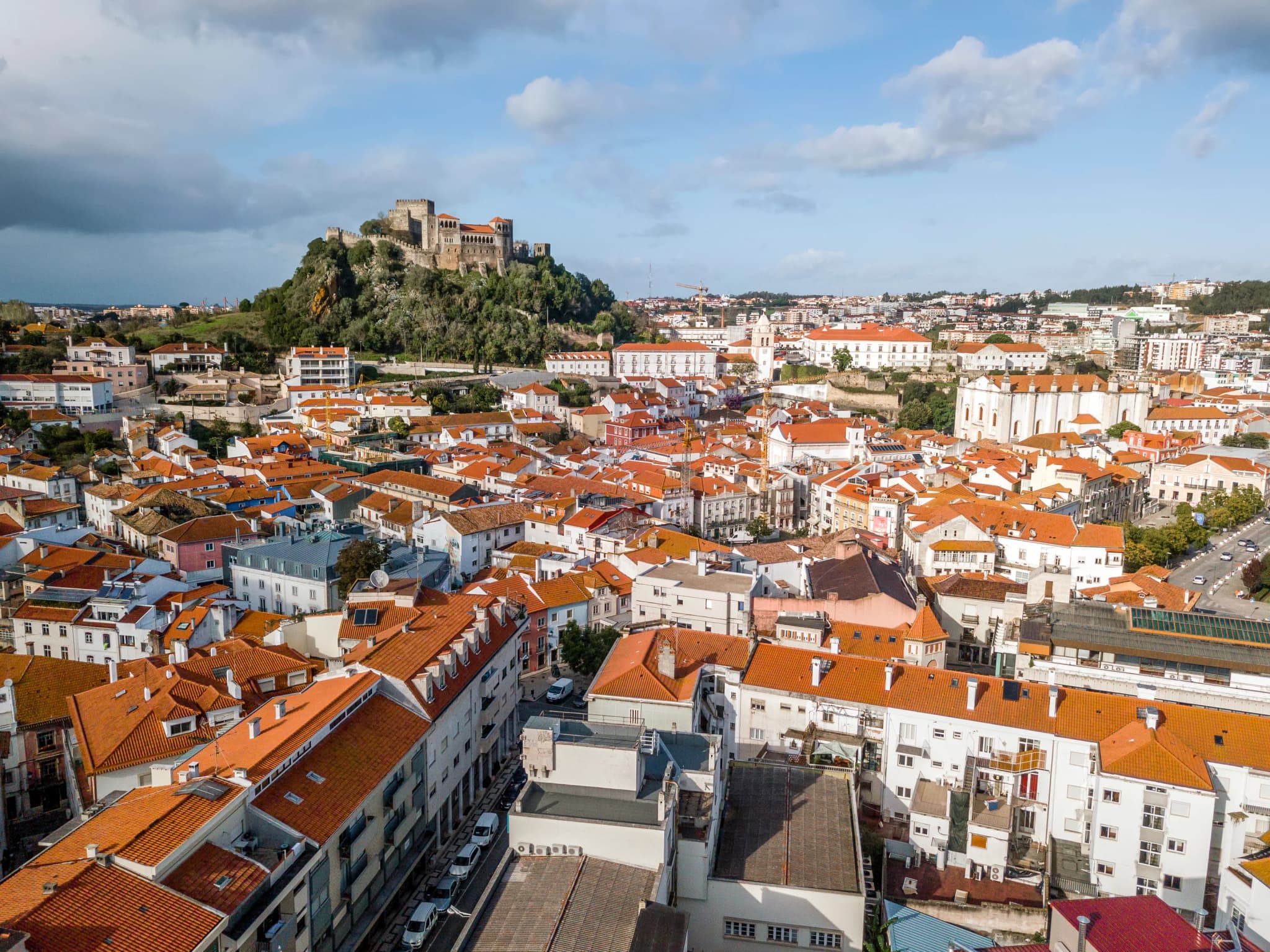 Bienes inmuebles en Portugal: precios y costes para obtener un permiso de residencia en Europa