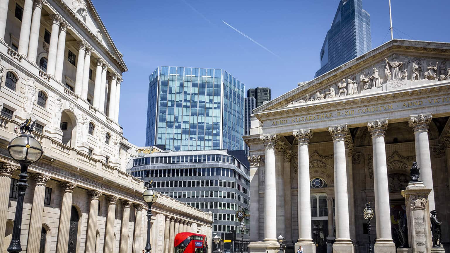 Will UK banks serve EU citizens and residents in 2021