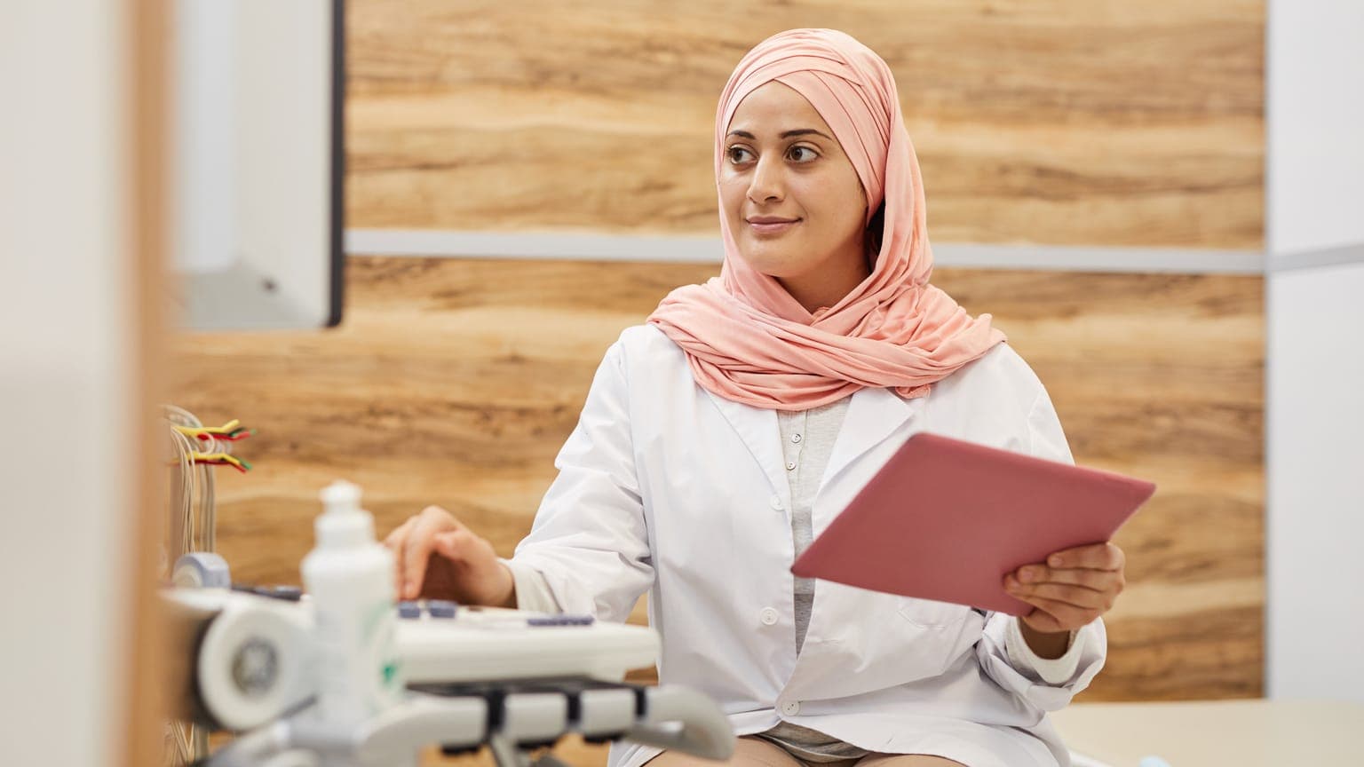 Healthcare for foreigners in the UAE: Is healthcare good in United Arab Emirates