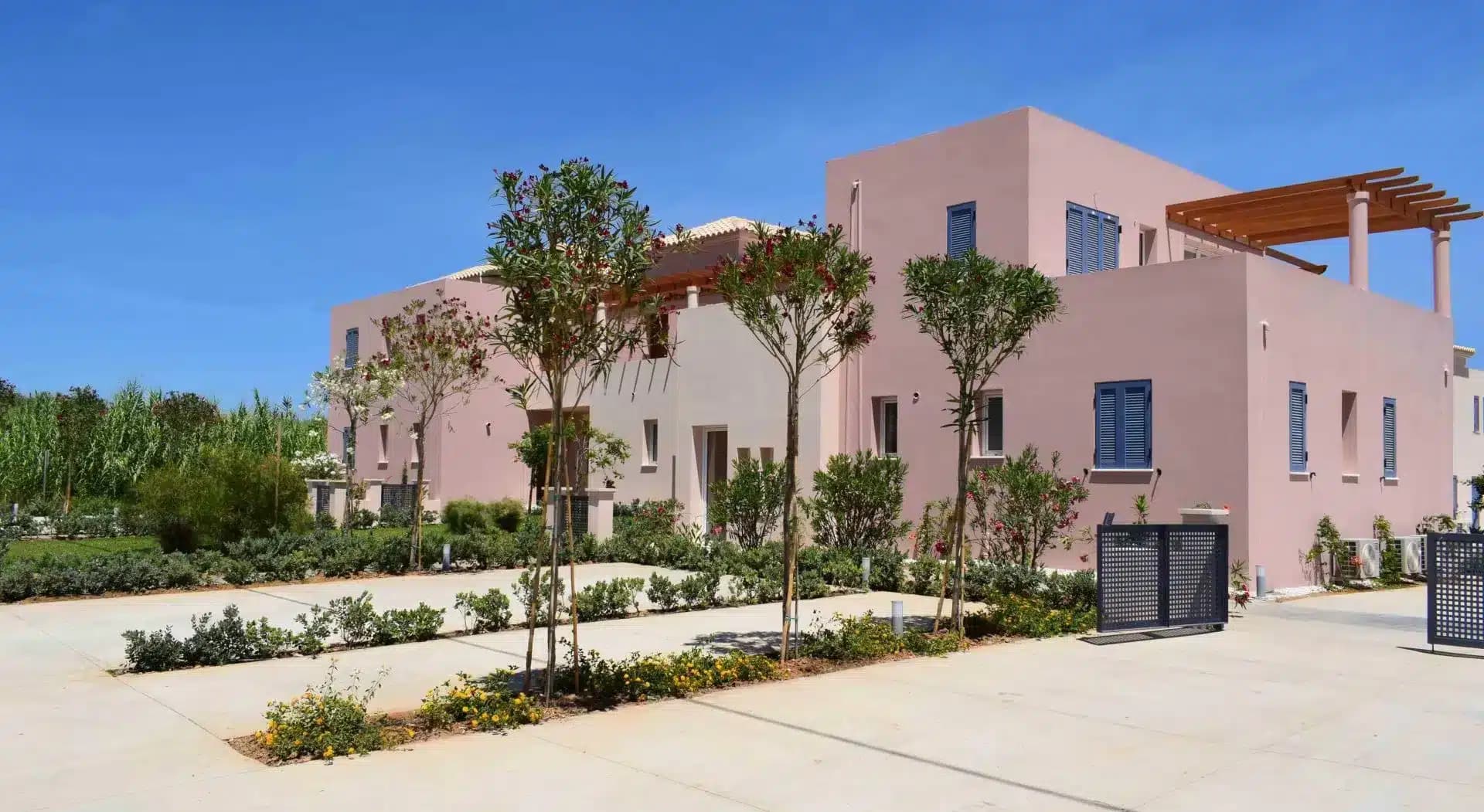 Apartments on the beach in Crete 2