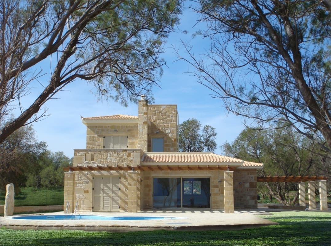 Traditional style villas on the seafront in Crete 2