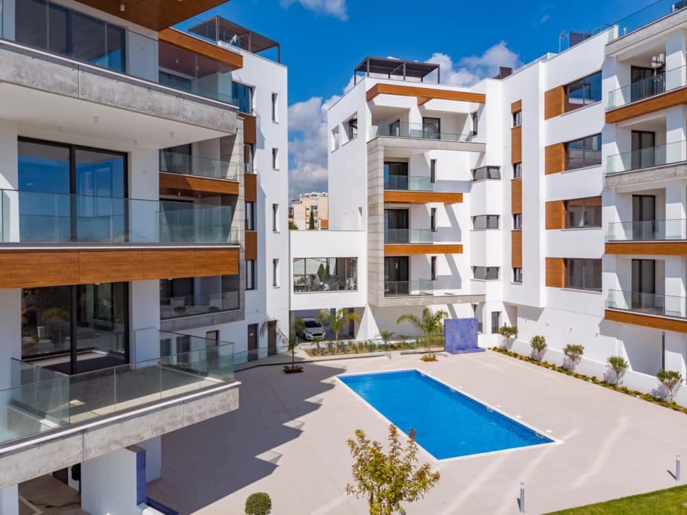 Apartments in a residential complex near the sea 5