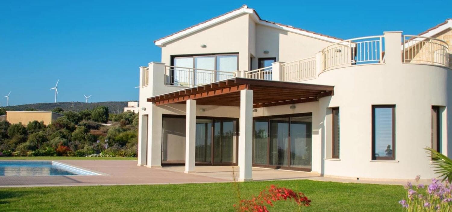 Mediterranean style villa in famous golf resort 5