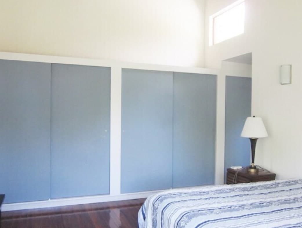 House with an additional plot on the first coastline 15