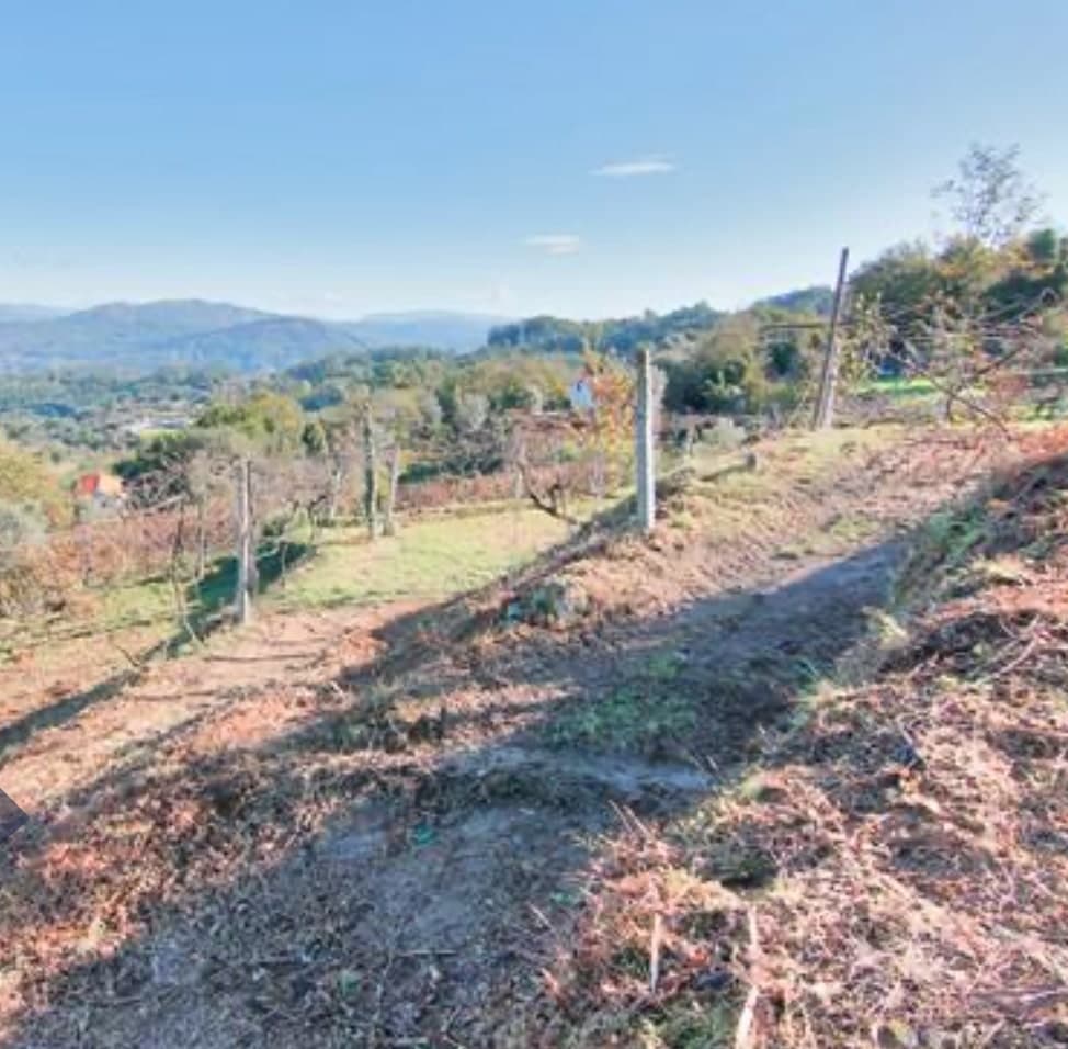 Two-level villa with a huge plot in a picturesque area 11