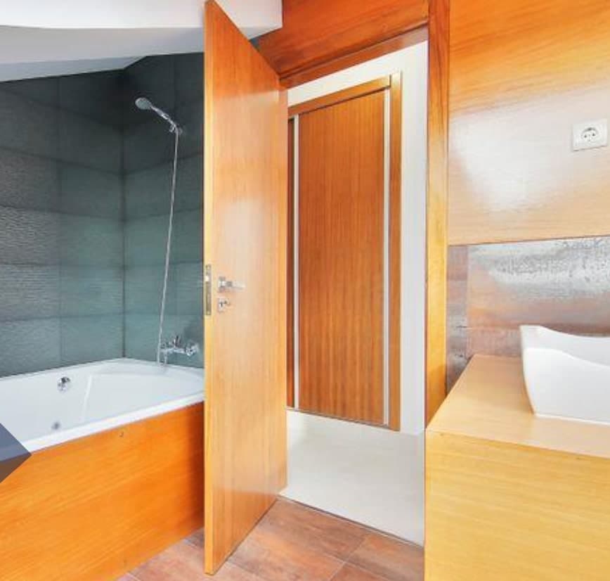 Duplex with two bedrooms in a historic building 9