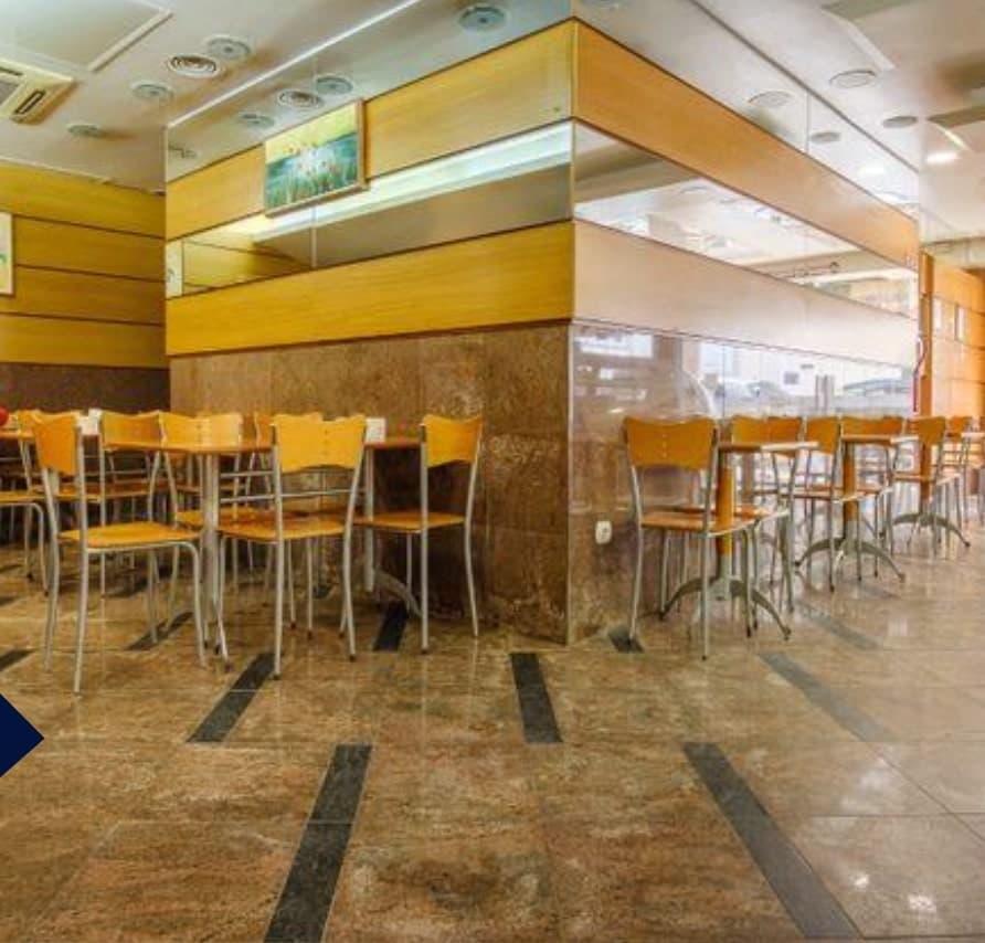 Commercial space for a restaurant with a terrace in the center of Lisbon 9