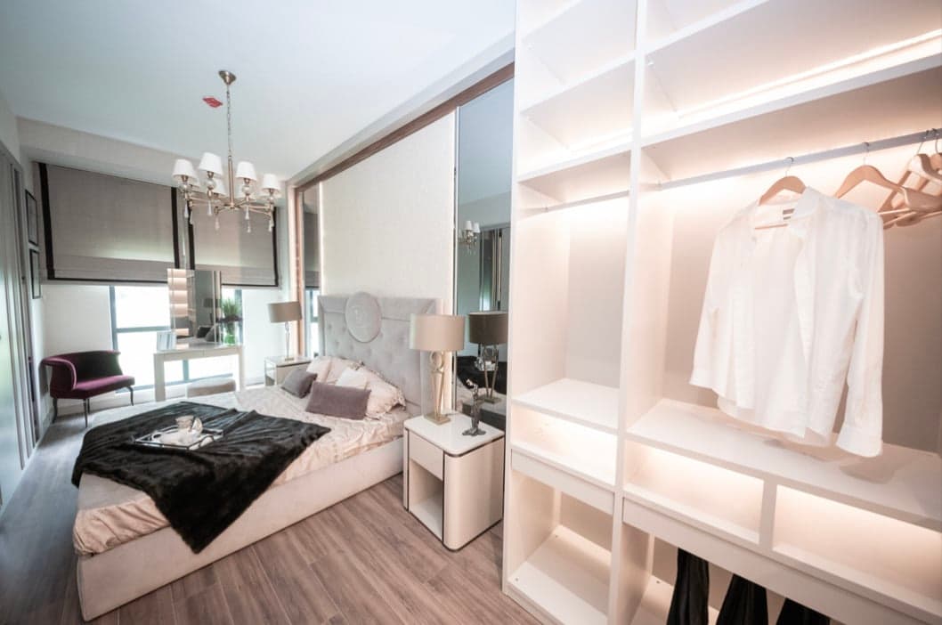 Apartments and commercial premises in the central area of Istanbul 16