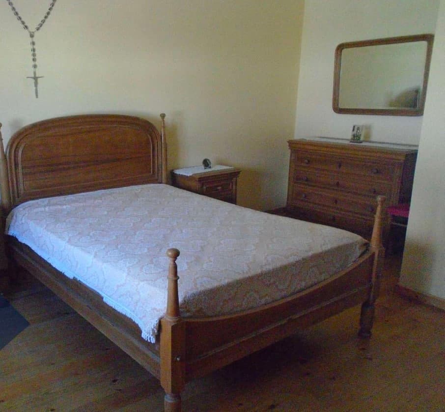 Two-storey villa in a typical Portuguese village 9