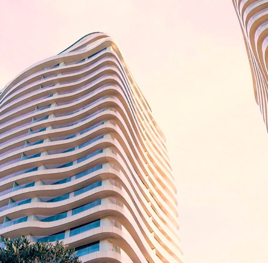 Three-bedroom apartment in a prestigious area of Istanbul 12