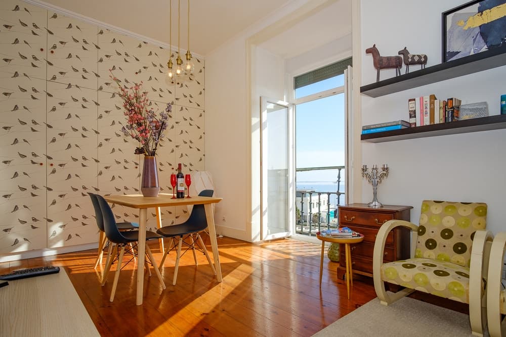 Furnished one-bedroom apartment with river view 9