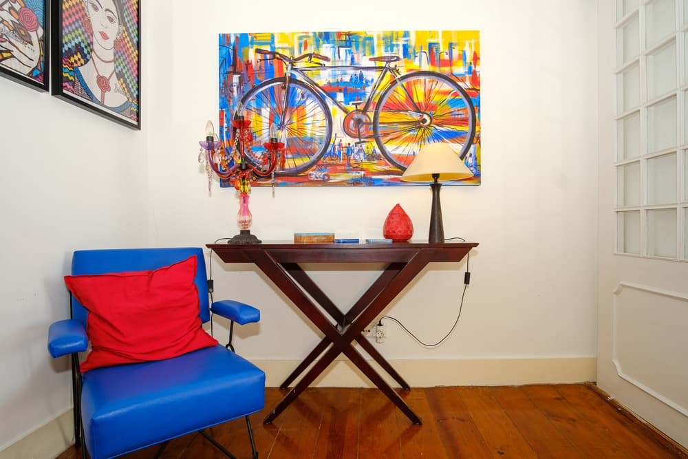 Furnished one-bedroom apartment with river view 17