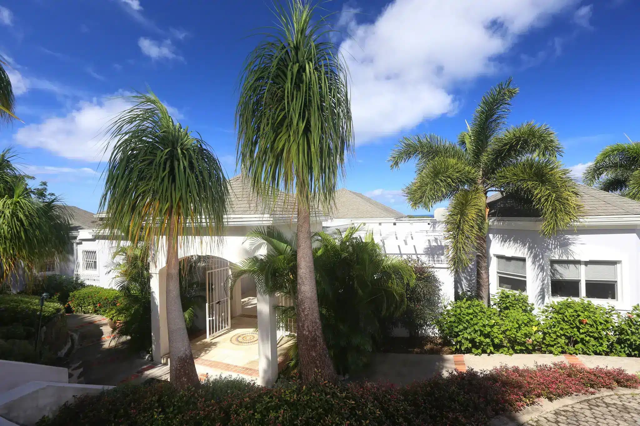 Two-level villa with pool and landscape garden 17