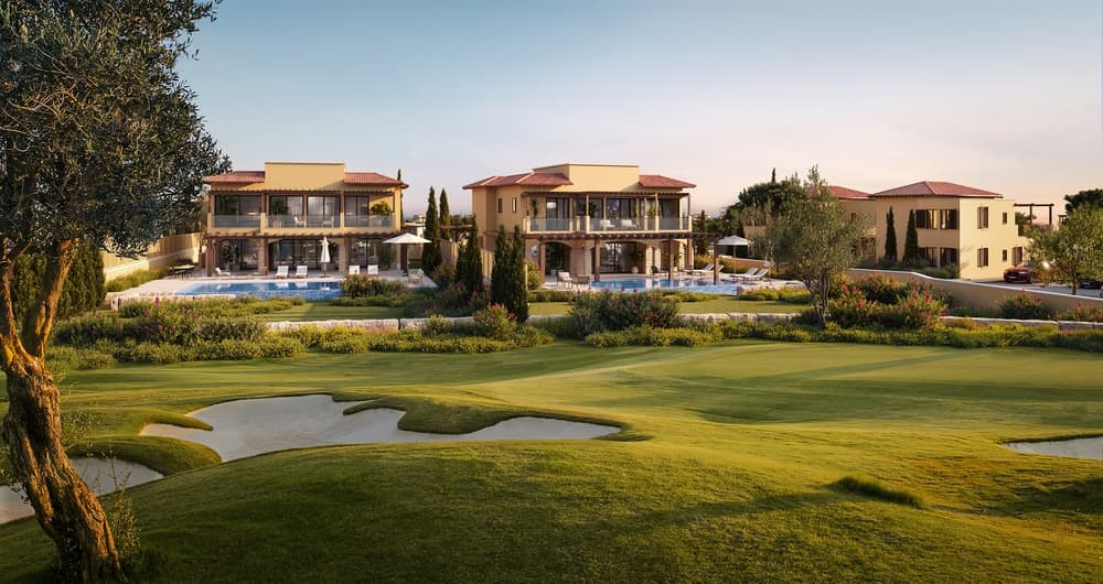 Apartments and villas in a luxury golf complex 18
