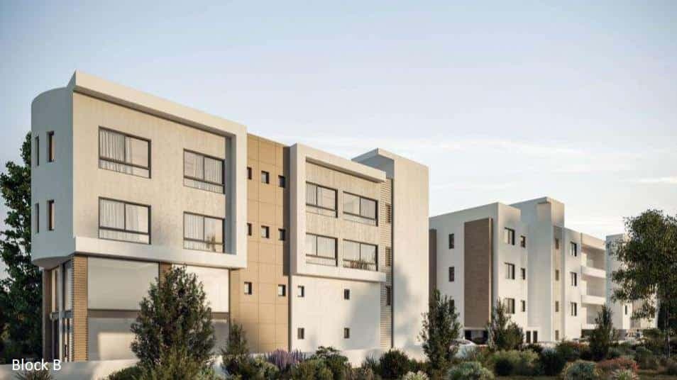 Apartments in a residential complex in the centre of Paphos 4