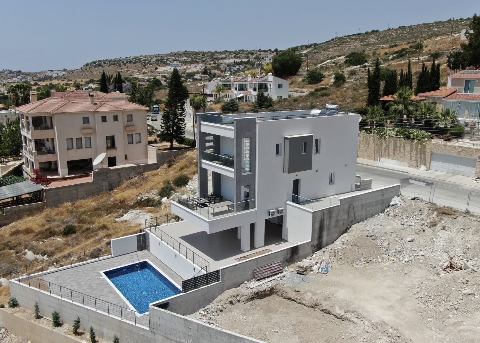 Villa with unobstructed sea view 5