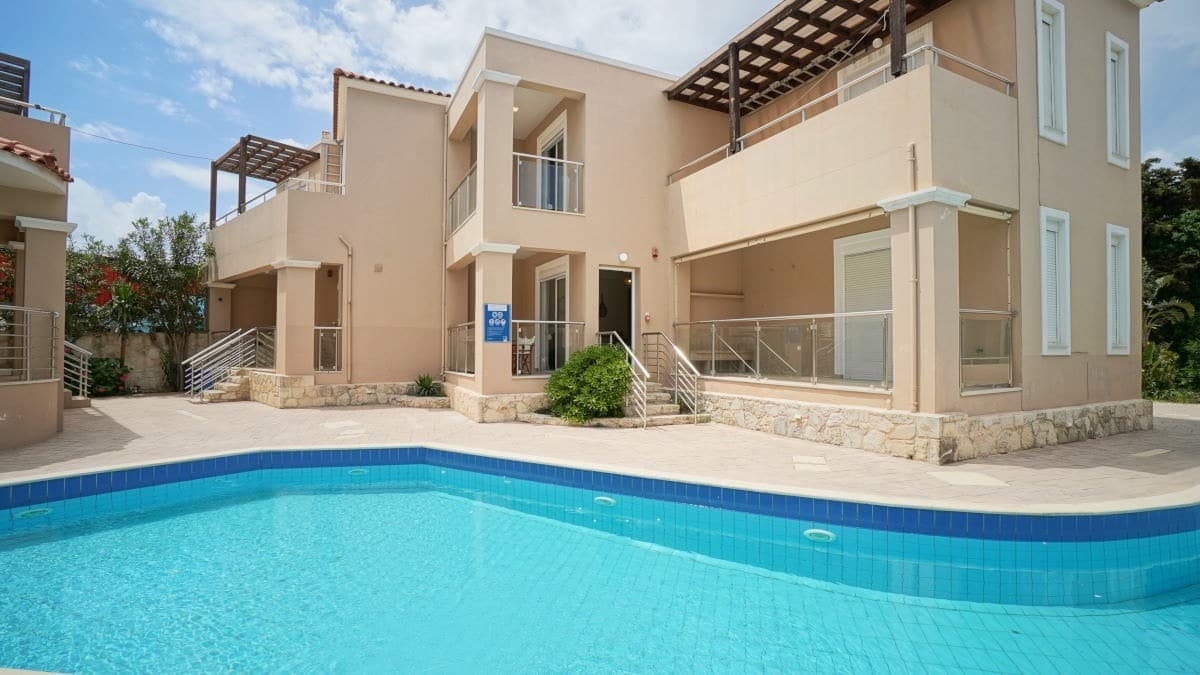Two bedroom apartment near beach 1