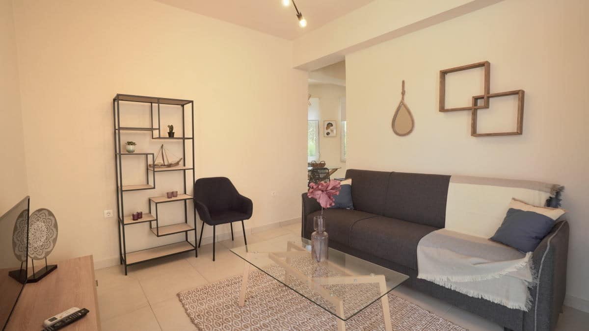 Two bedroom apartment near beach 11