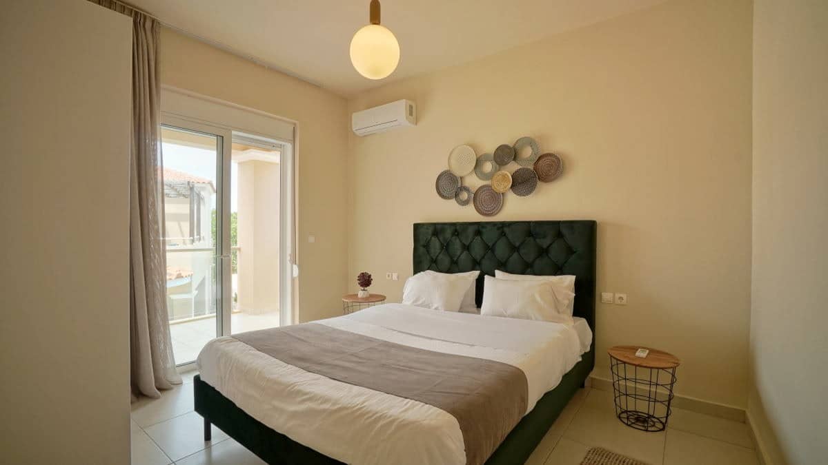 Two bedroom apartment near beach 13