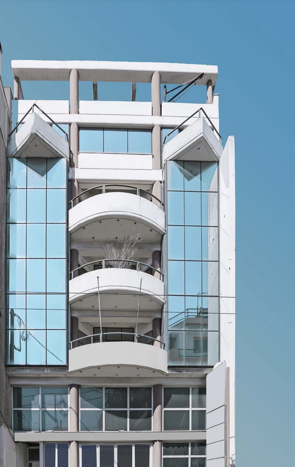 Stylish apartments with guaranteed income in the south suburb of Athens 1