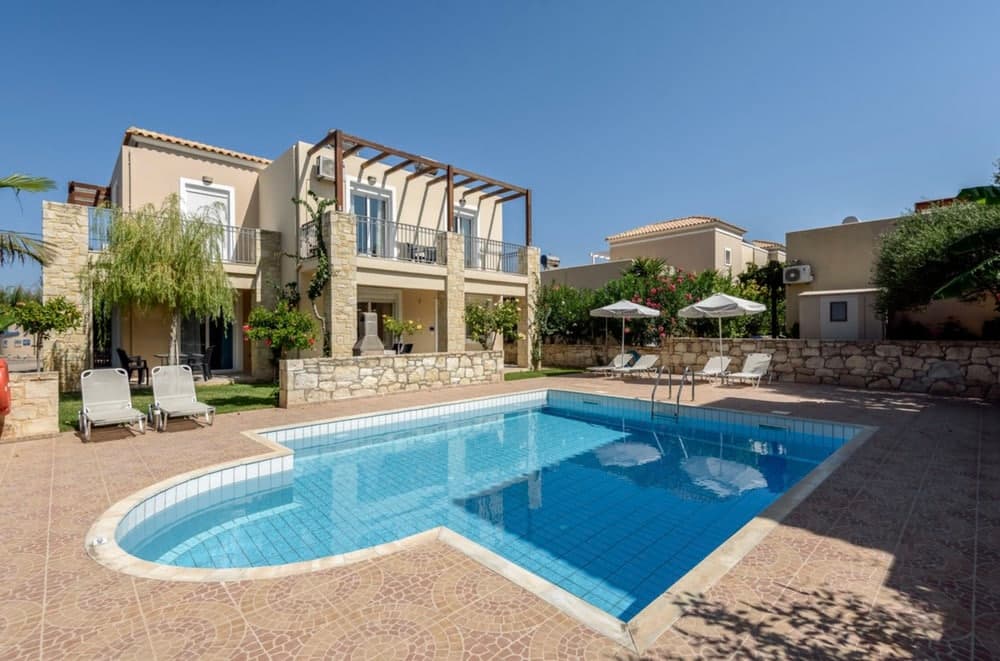 Modern apartments with pool on Crete island 1
