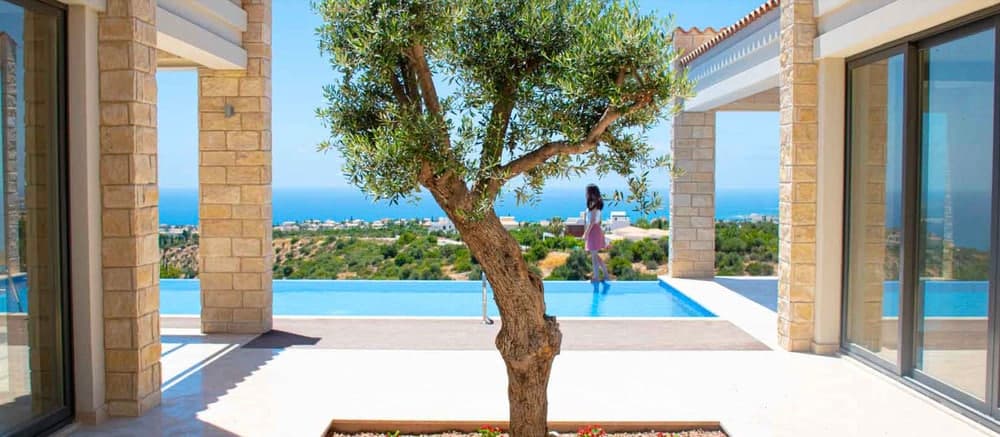 Modern villas with sea view not far from Paphos 5