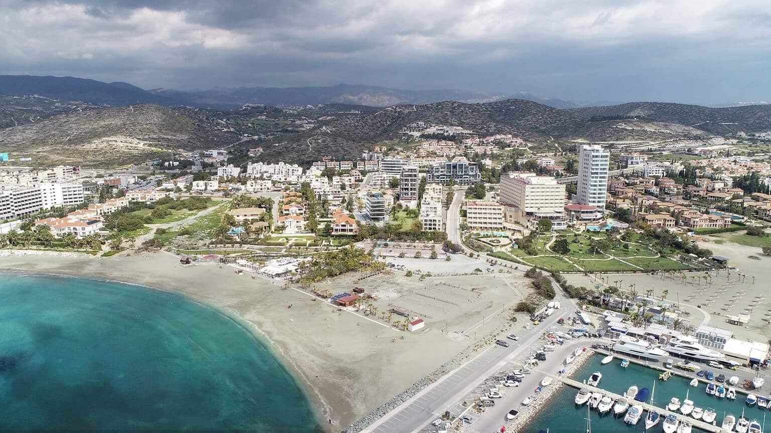 Elegant residences in Limassol elite area 6
