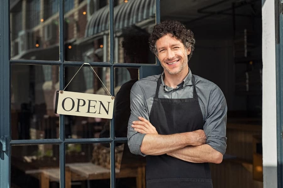 living in Portugal — open a cafe in Lisbon