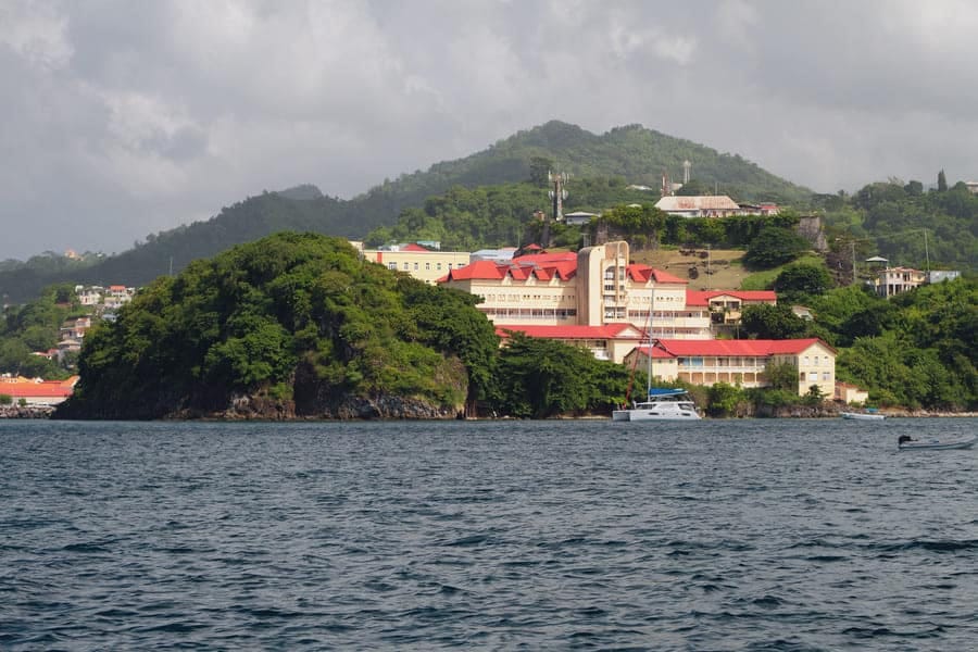 Healthcare and hospitals in Grenada, the Caribbean