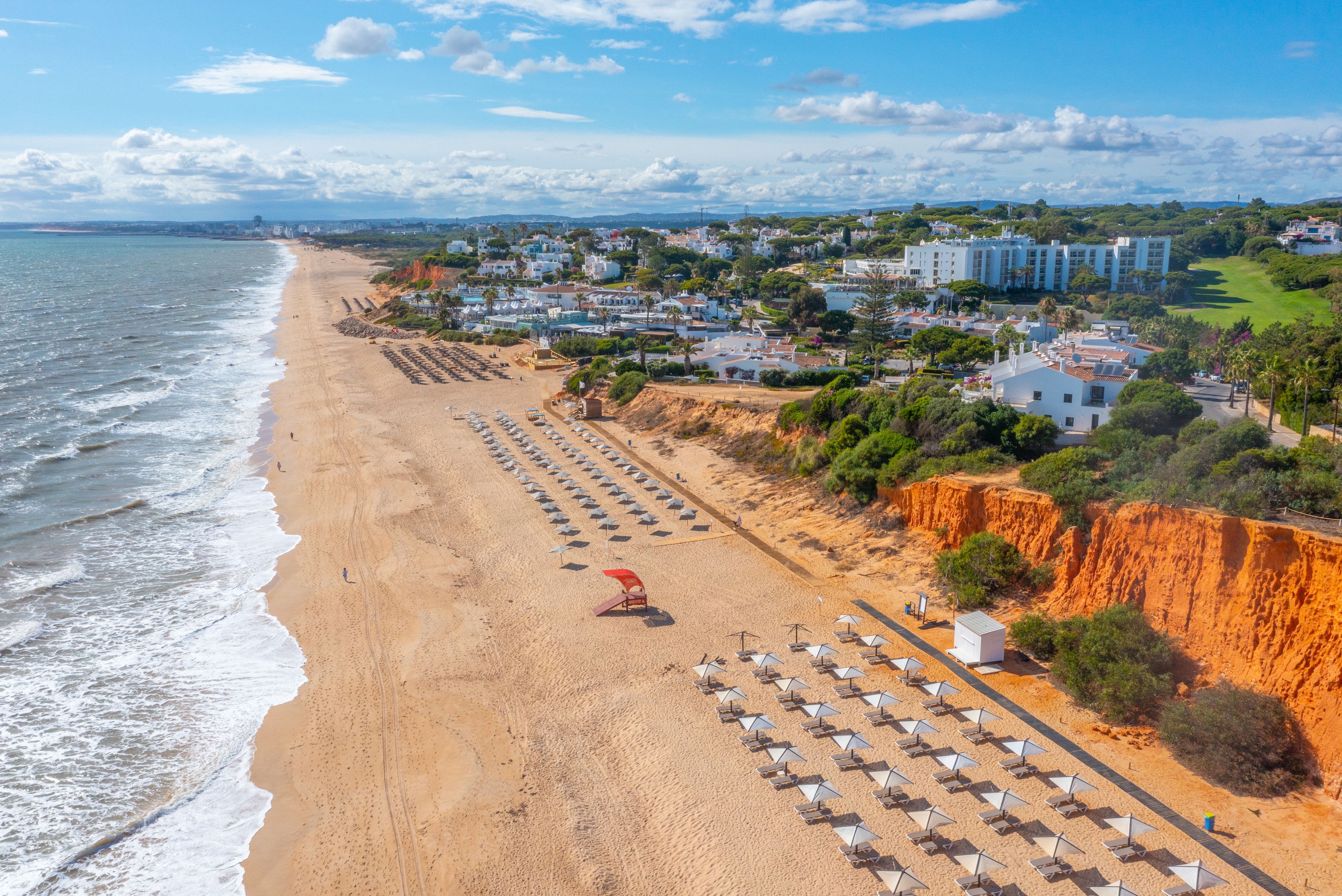 Portugal Golden Visa: the Vale do Lobo beach