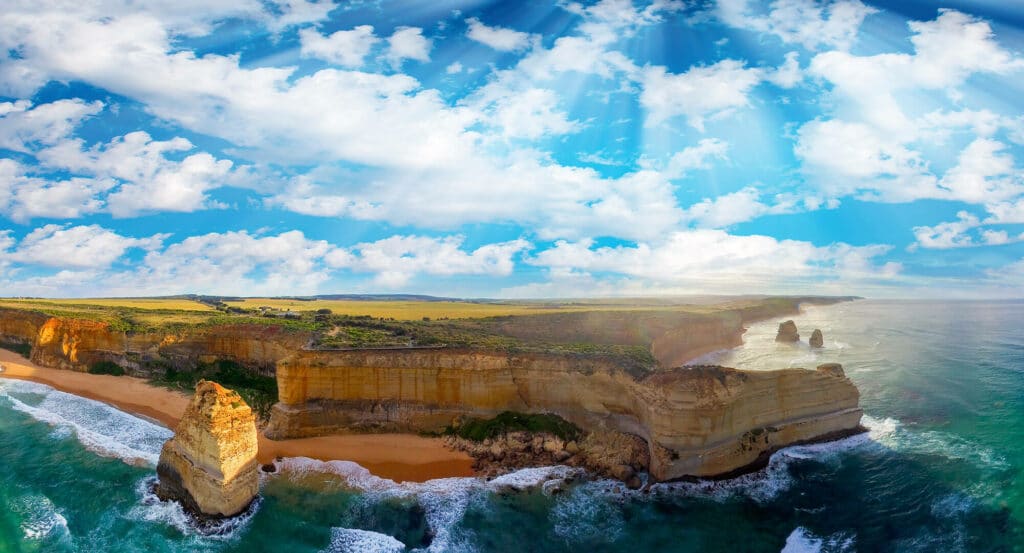 Australia permanent residence: a natural landmark The Twelve Apostle