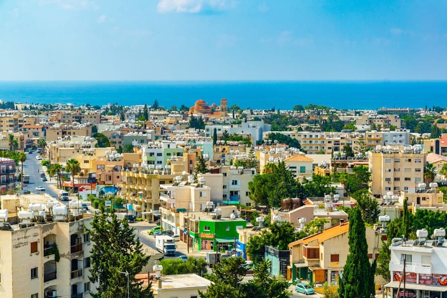 How to relocate from US to Cyprus: Permanent Residence by Investment