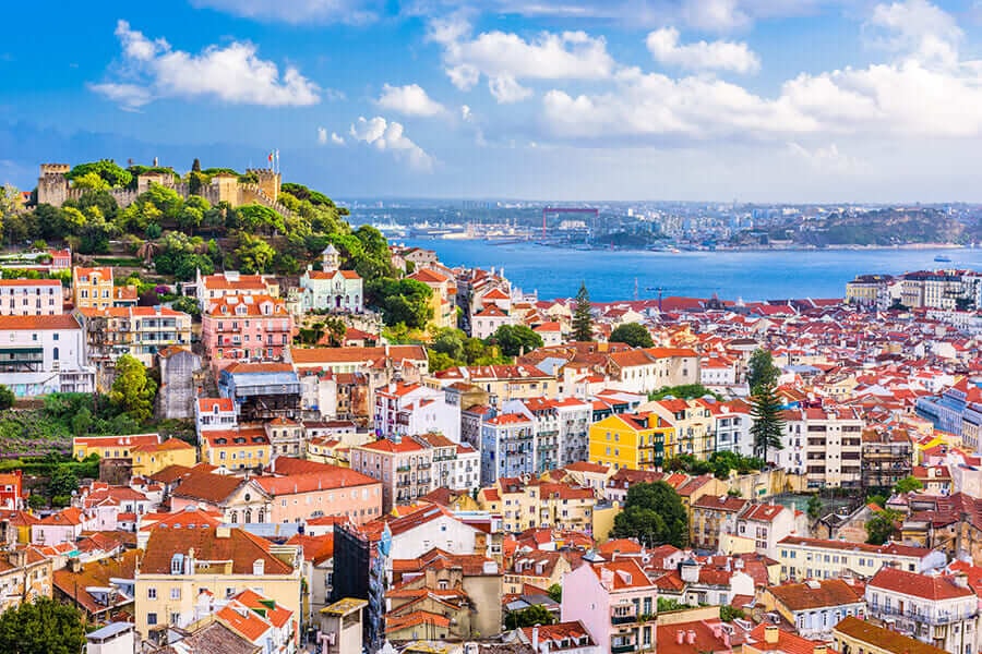 Portugal golden visa by investment in a fund — Lisbon