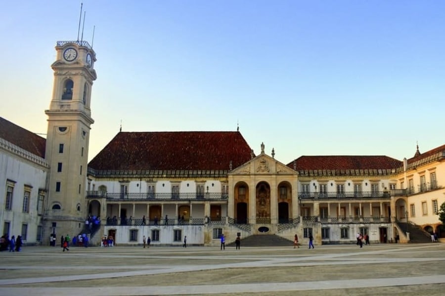 living in Portugal 一 University of Coimbra