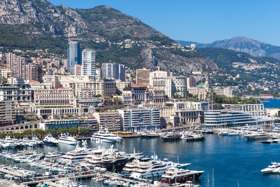 Residence permit and permanent residence in Monaco: how to become residents of the country