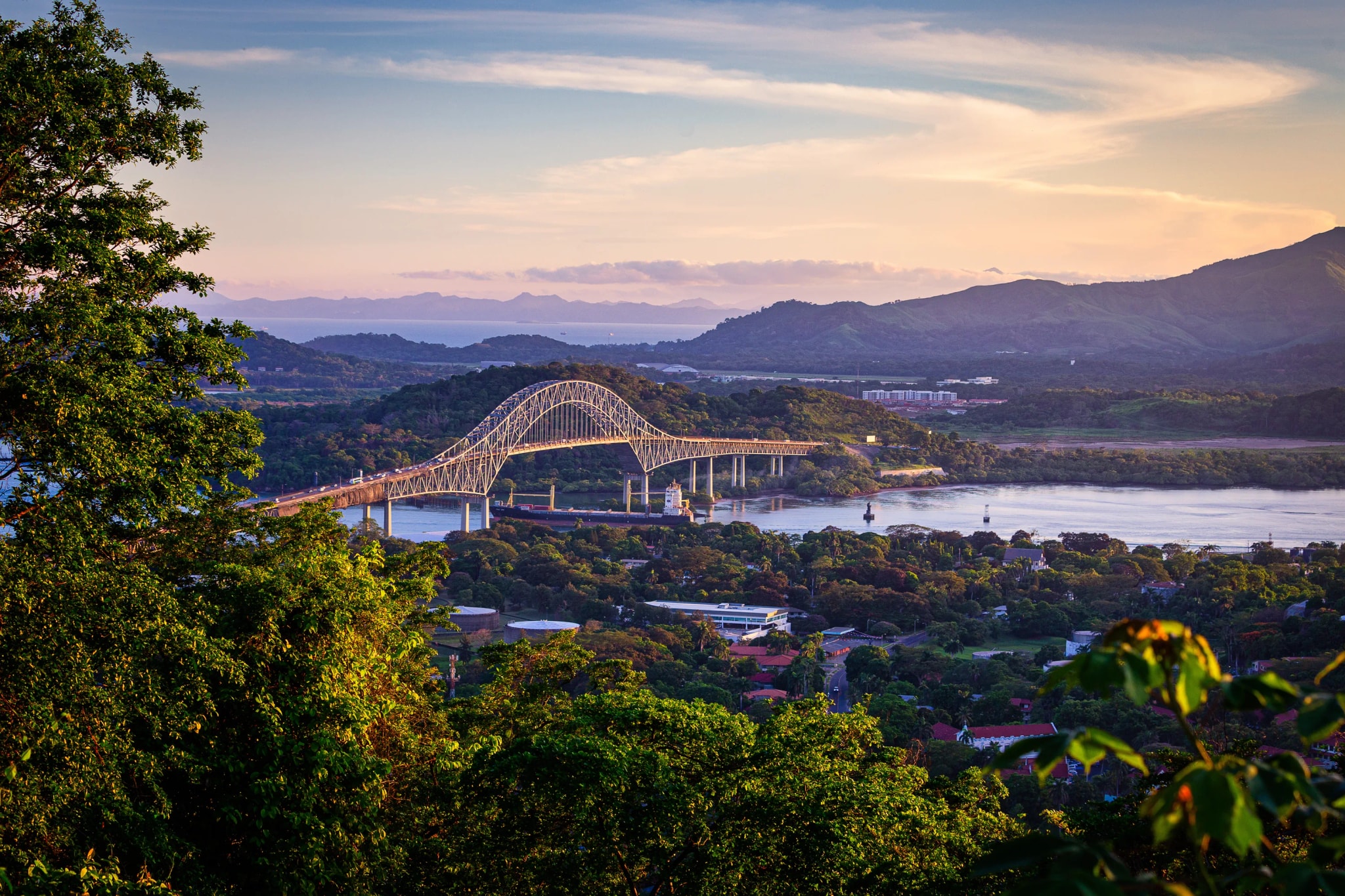 panama taxes and permanent residence for investors