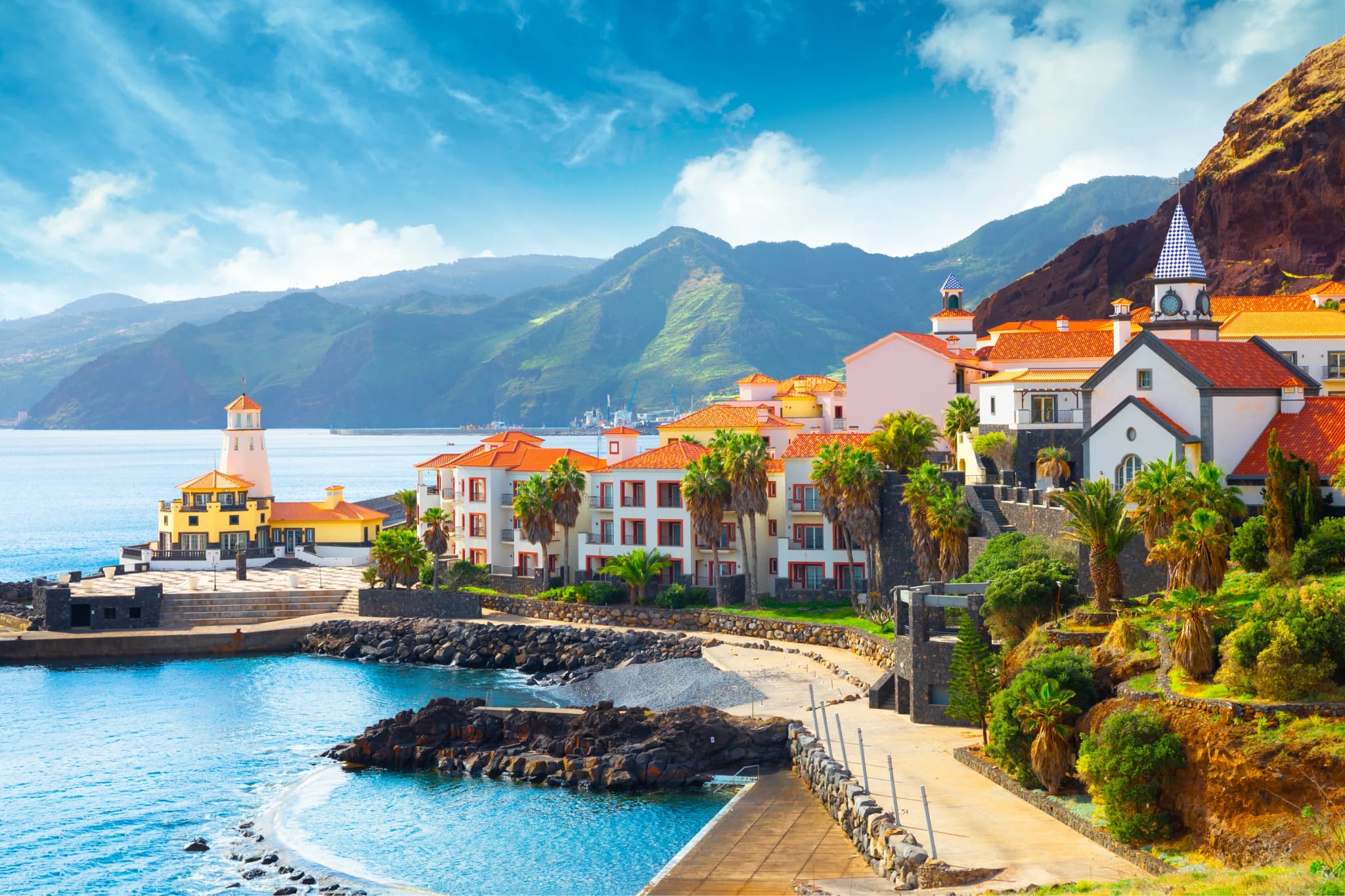 portugal-golden-visa-benefits-en-581608133