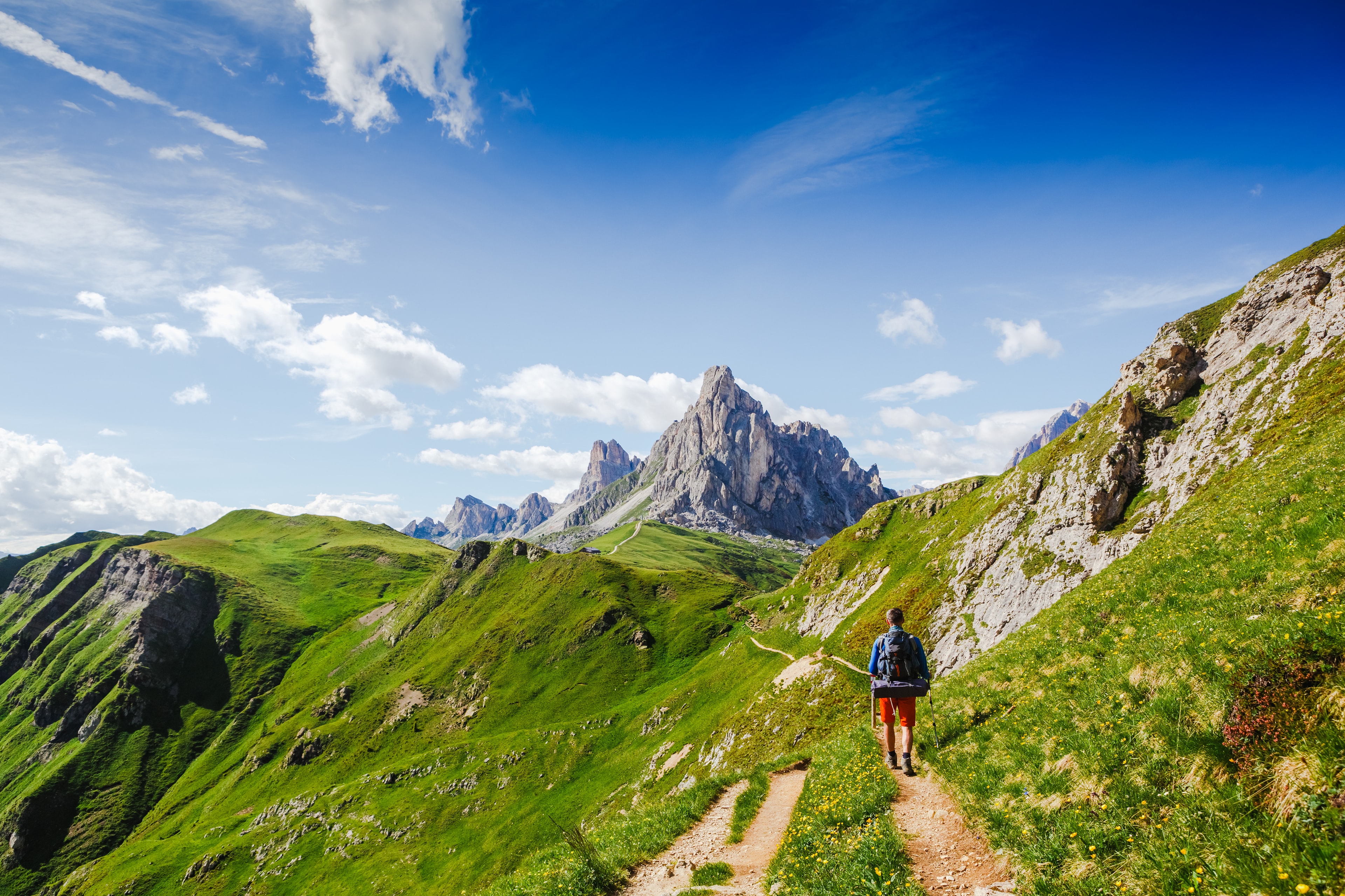 pros of living in italy