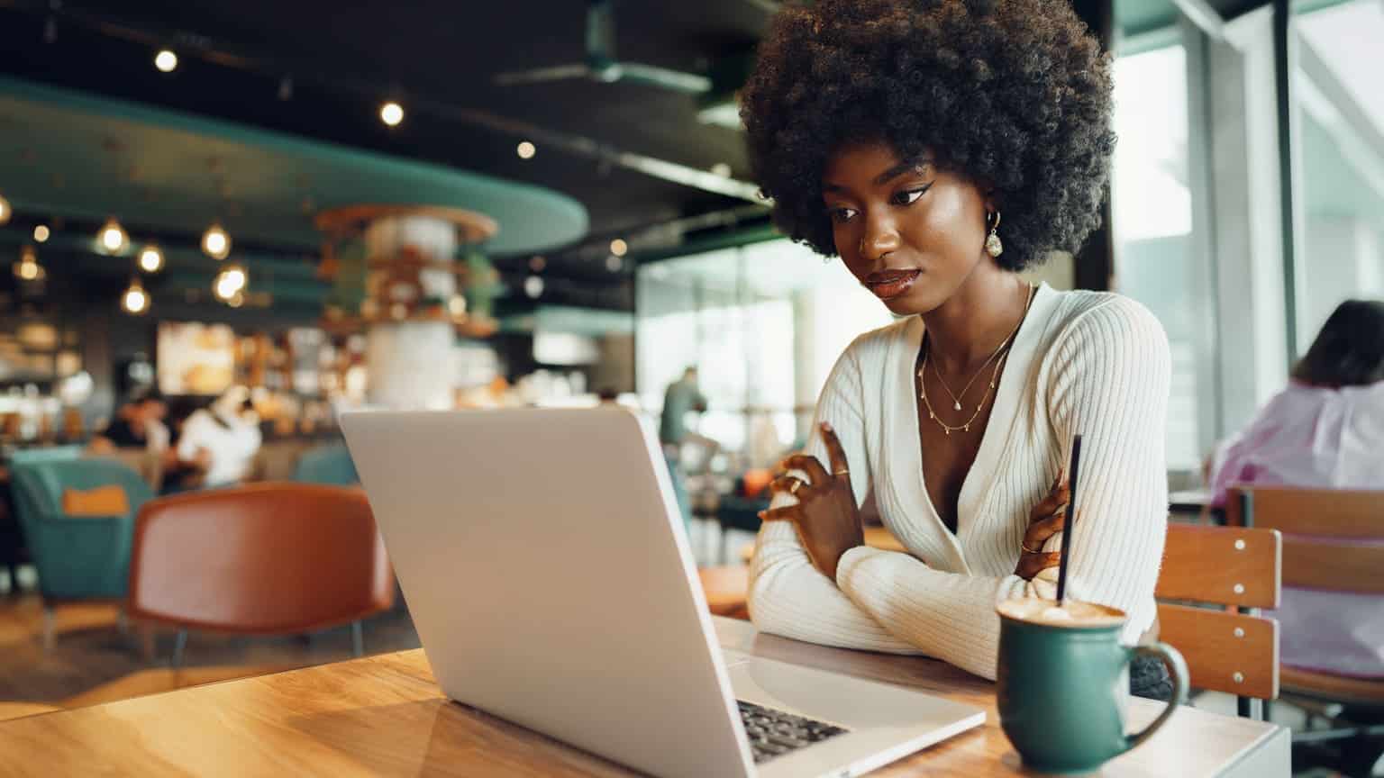 Год спустя: кто чаще всего получал визу цифрового кочевника в Португалию