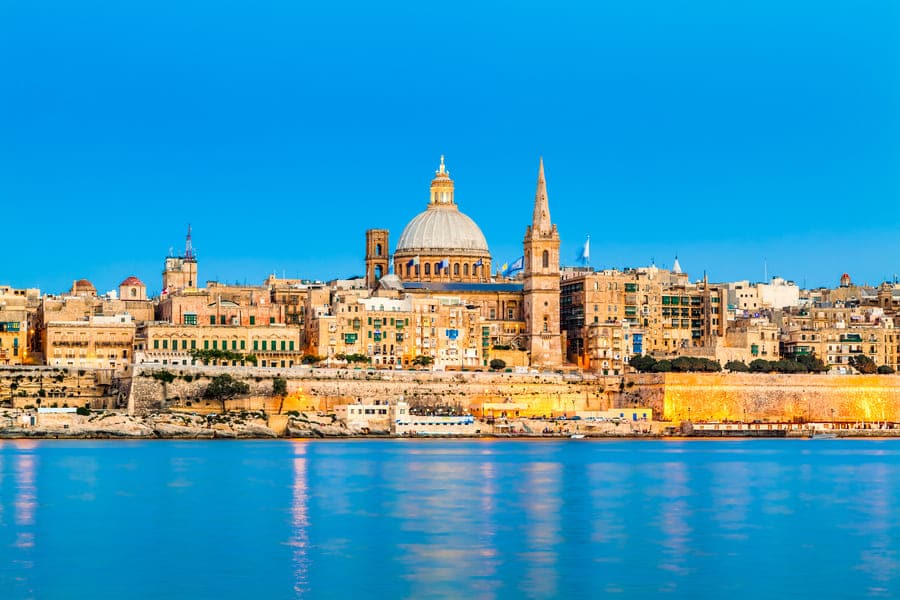 Malta citizenship for exceptional services by direct investment | Valletta view