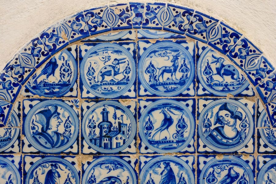 Какие сувениры привезти из Португалии