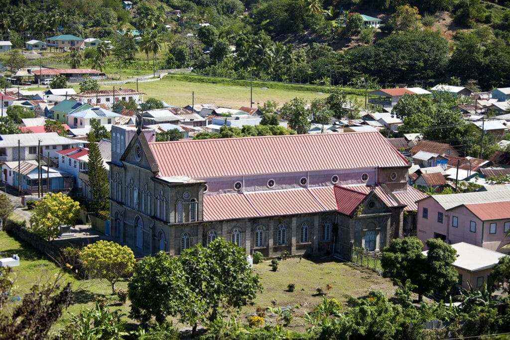 Santa Lucía: Iglesia Católica en Anse la Rey