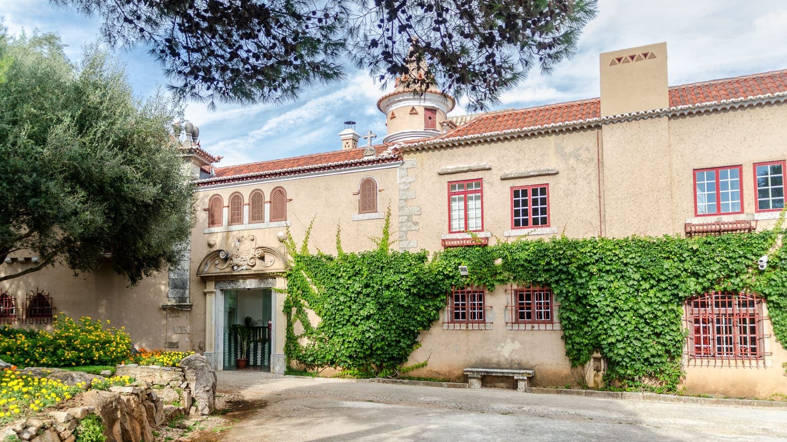 Стоимость содержания недвижимости Португалии